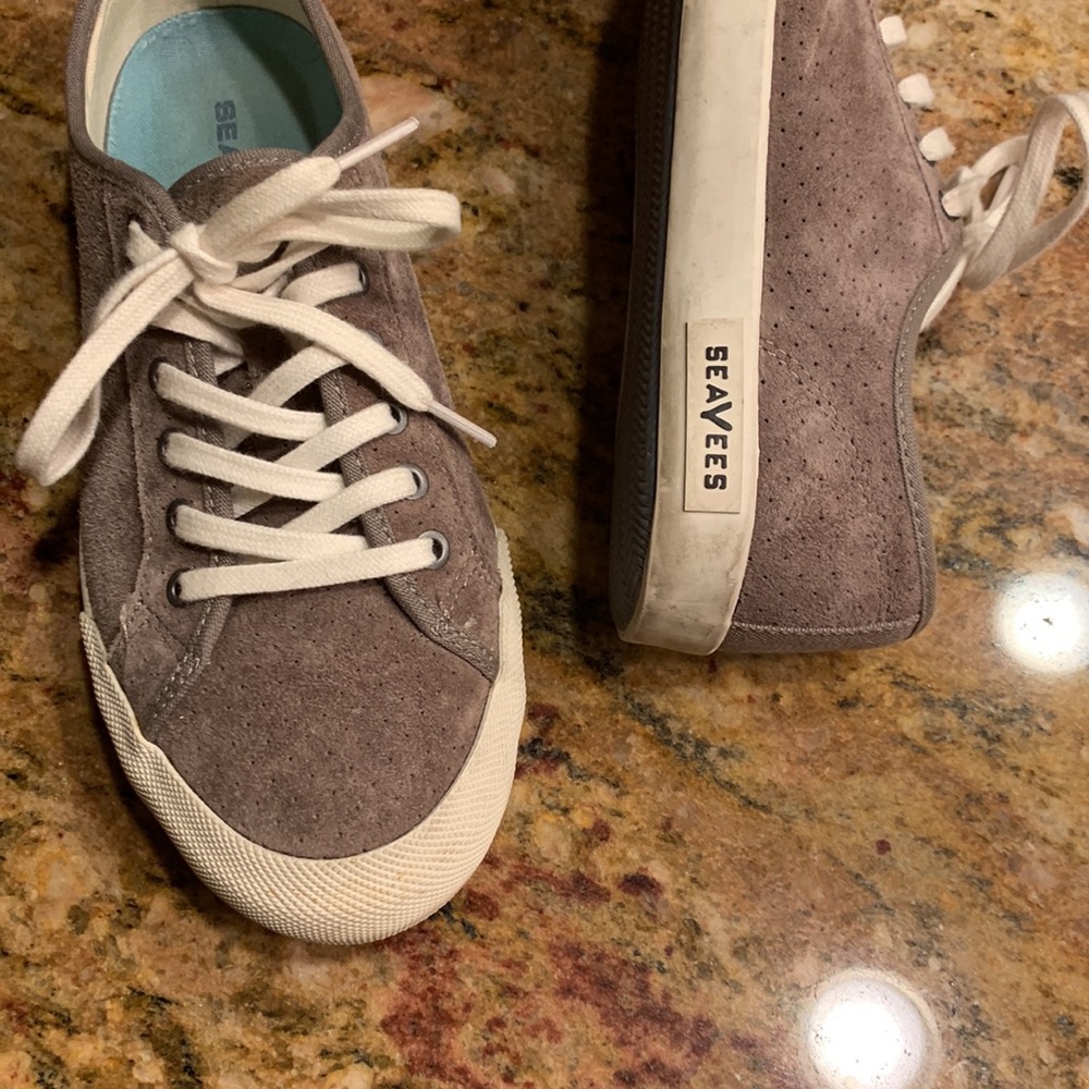 SeaVees Sneakers